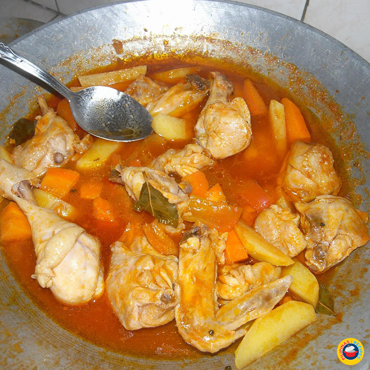 Chicken Kaldereta Recipe (Kalderetang Manok)